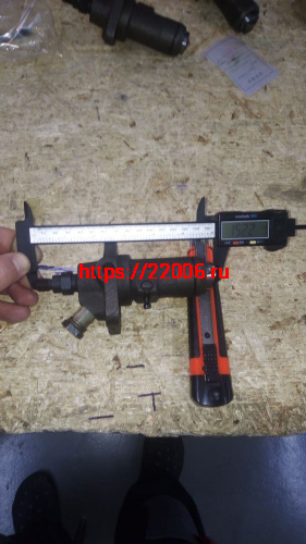 Насос топливный для двигателя R185, R190, R192 фото 2 Насос топливный для двигателя R185, R190, R192 фото 2