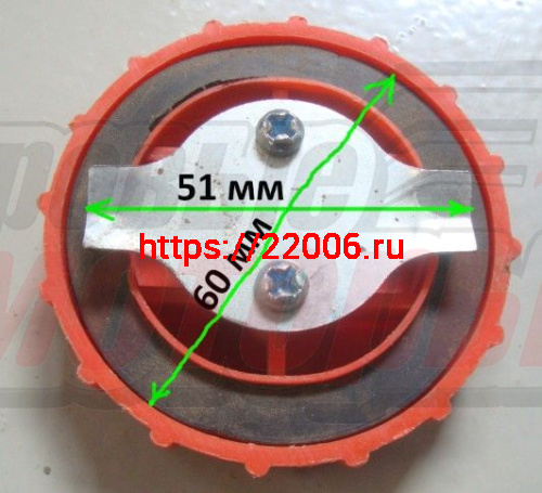 Крышка топливного бака EM170-EM185 (пластик, под горловину с внутренней фиксацией) Крышка топливного бака EM170-EM185 (пластик, под горловину с внутренней фиксацией)