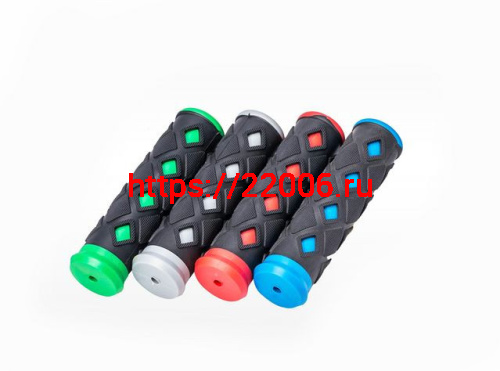 Ручка руля "Ромбик" 120 мм (пара), мягкие, новый завод модель 2016 г. 3172661-10 Ручка руля "Ромбик" 120 мм (пара), мягкие, новый завод модель 2016 г. 3172661-10