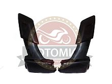 Накладки декоративные переднего бампера левая +правая BEORN 200